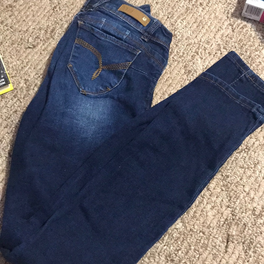 jeans